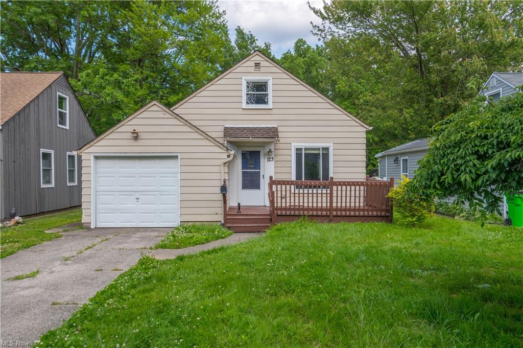 123 Beck Rd, Avon Lake