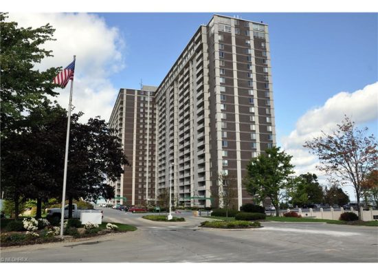 12900 Lake Avenue, Apt 1102, Lakewood, Ohio 44107