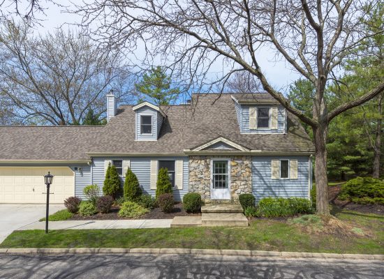 3 Pond Drive, Rocky River, Ohio  4090947